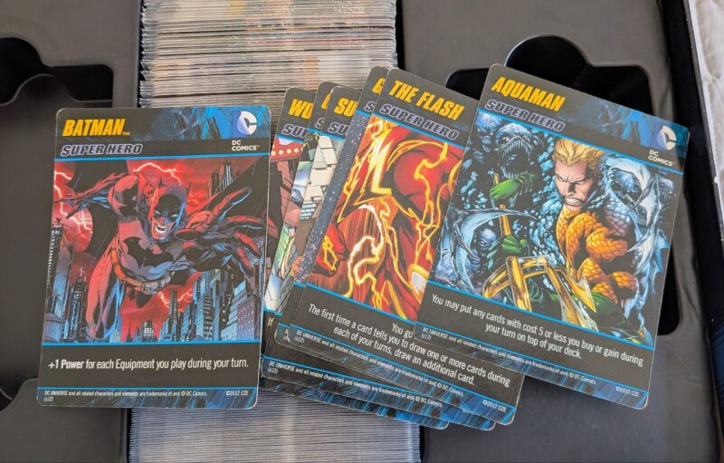 Foto del juego DC Comics Deck-Building Game