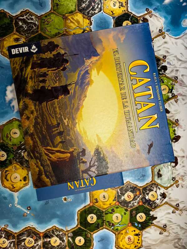 Foto del juego Catan: El Despertar de la Humanidad