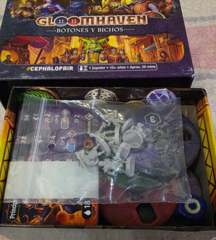 Foto del juego Gloomhaven: Botones y Bichos